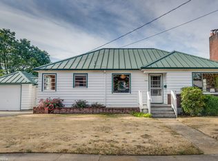 7942 SE Raymond St, Portland, OR 97206