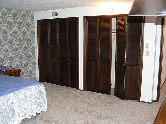 Duel closets in Master plus addit. closet & bath