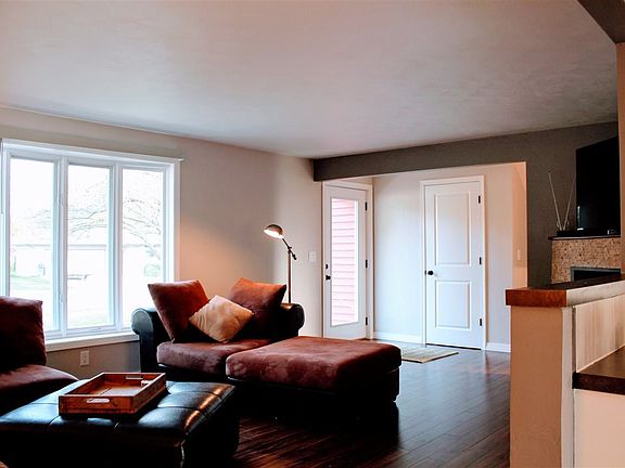 Alternate View to Front Entrance