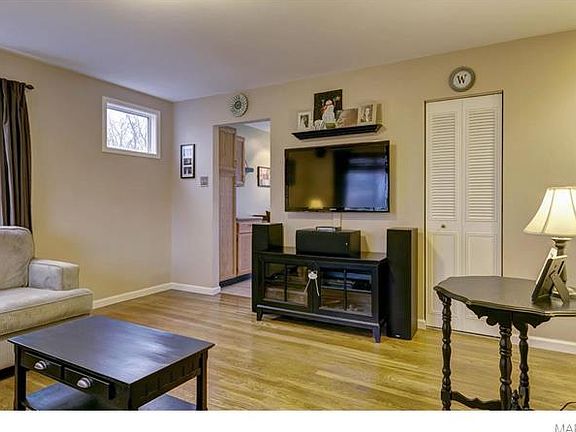 5th image of 12106 Parkwood Pl