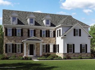 7 Runyon Rd, Middletown, NJ 07748