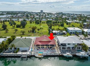 281 8th St, Key Colony Beach, FL 33051