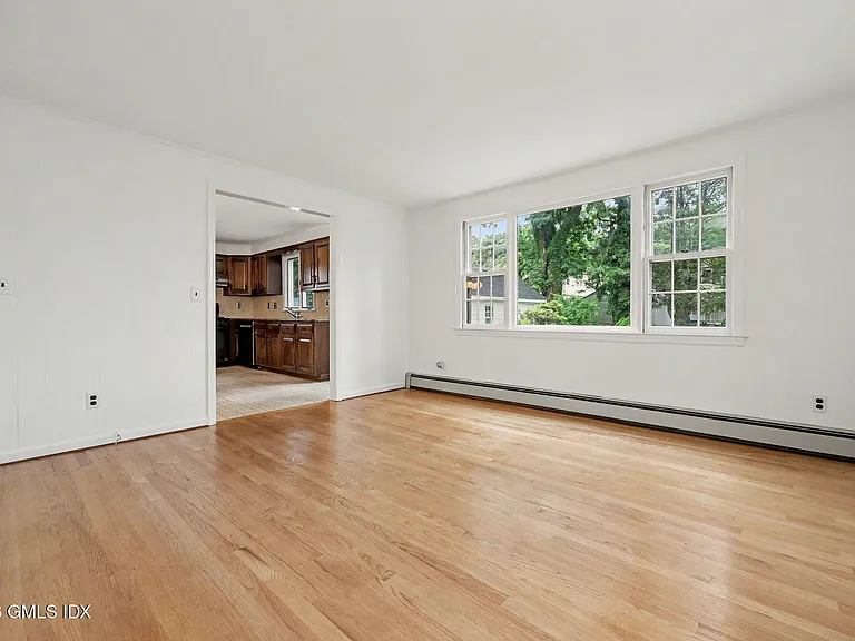 31 Hassake Rd — Photo 7