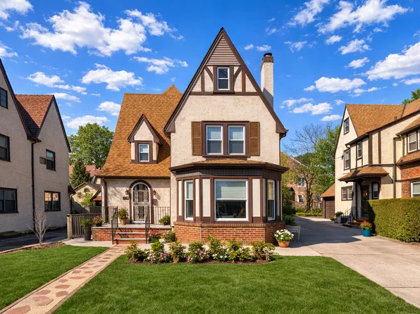 70-51 Juno Street image 1 of 32