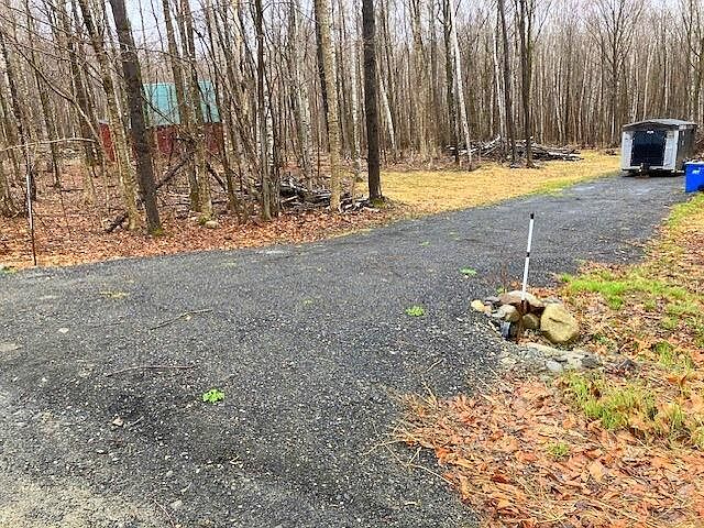 2nd image of 570 Temple Road