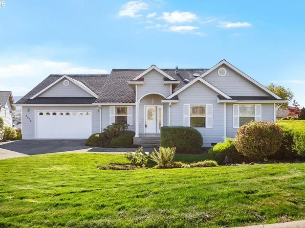 2076 Sawgrass Ct, Sutherlin, OR 97479