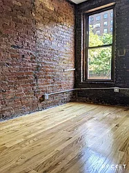 Rented by PocketBroker Inc