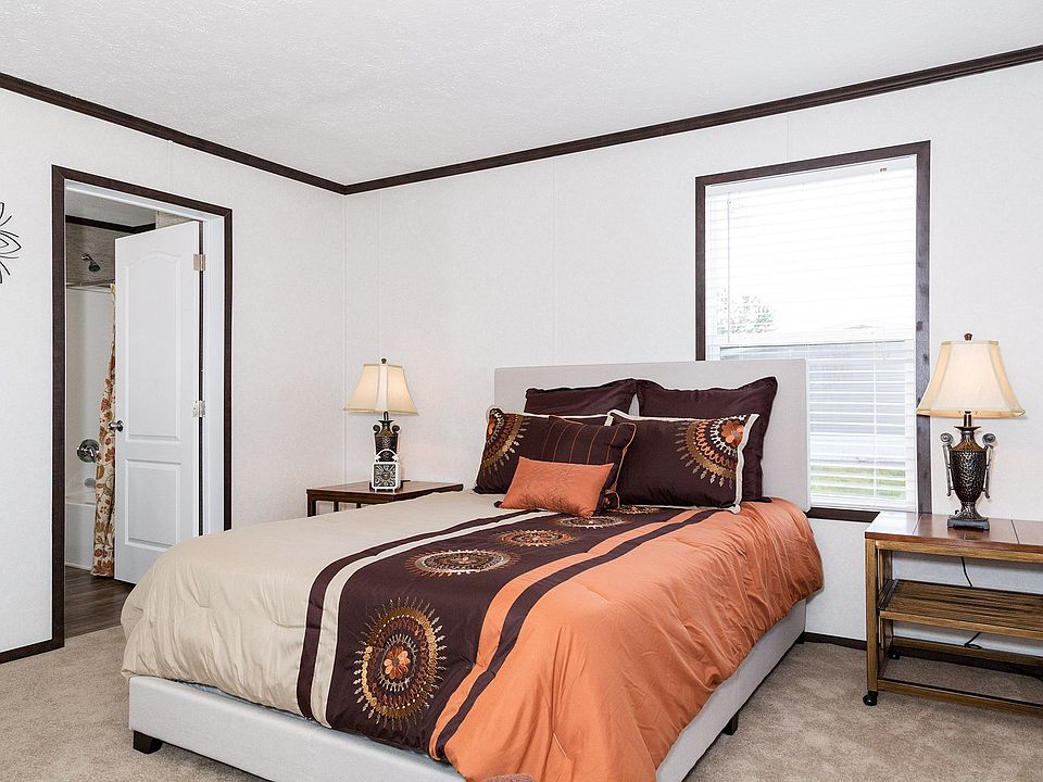 1st image of 1132 Hunters Glen Blvd #204