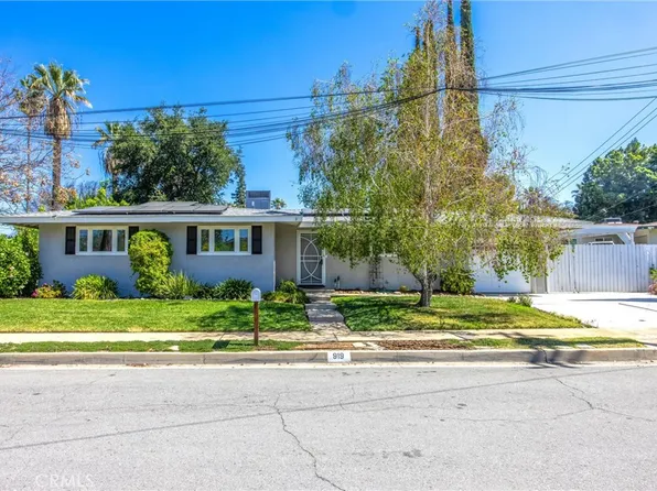 919 Chestnut Ave, Redlands, CA 92373