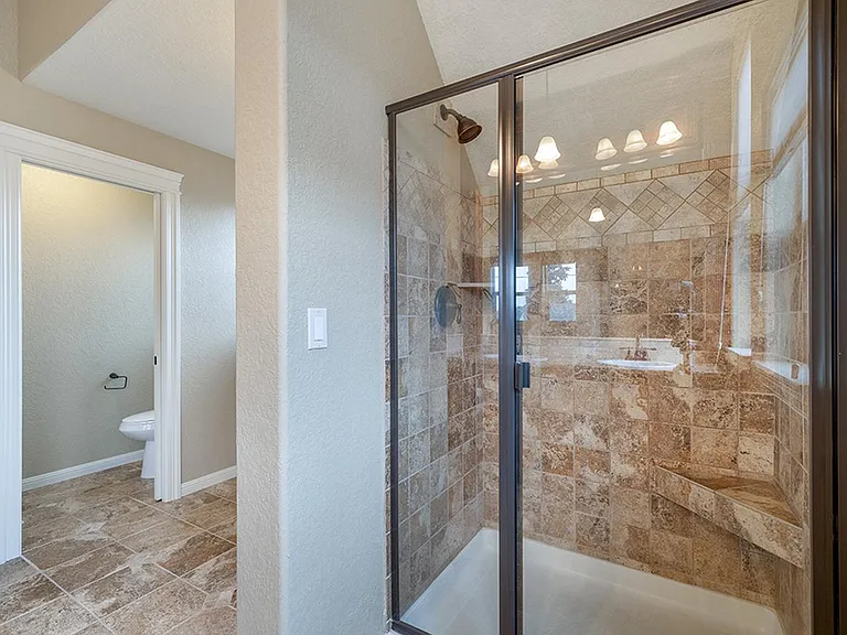 5103 NE 7th Ave — Photo 13
