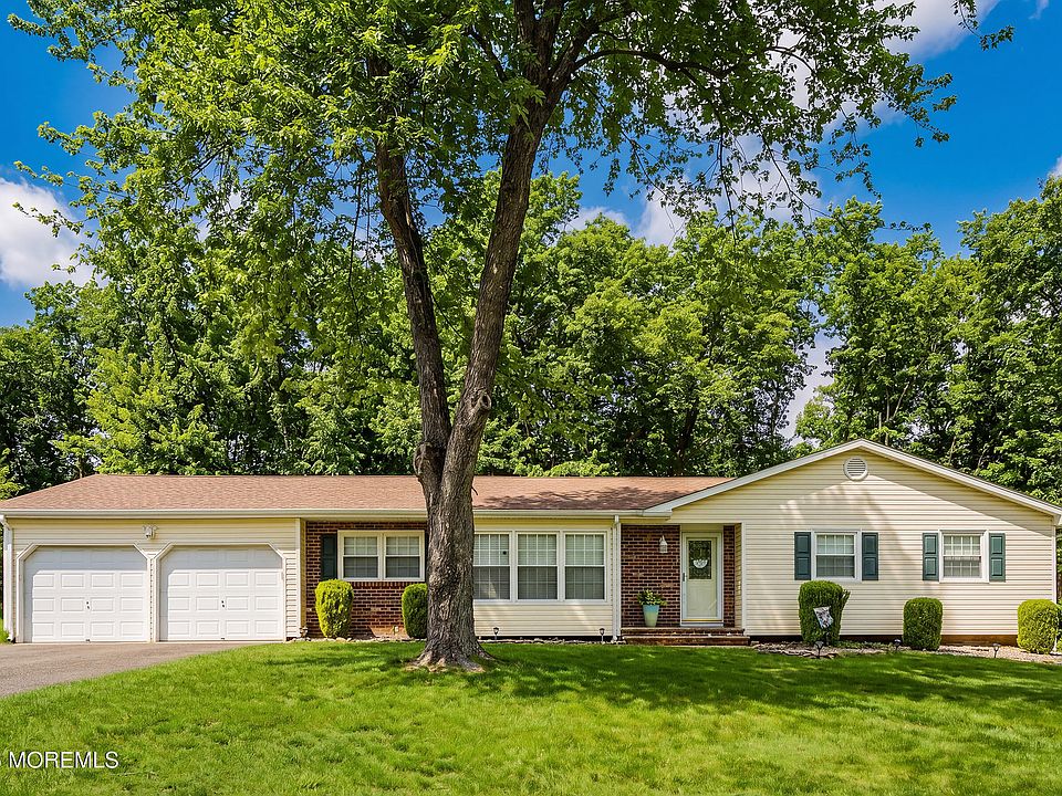 1st image of 741 Revere Drive