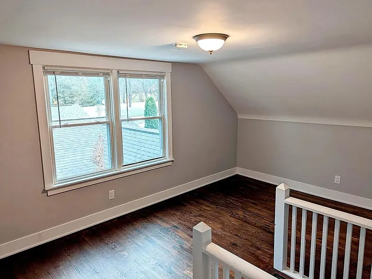410 Fairfield Ave NW — Photo 12
