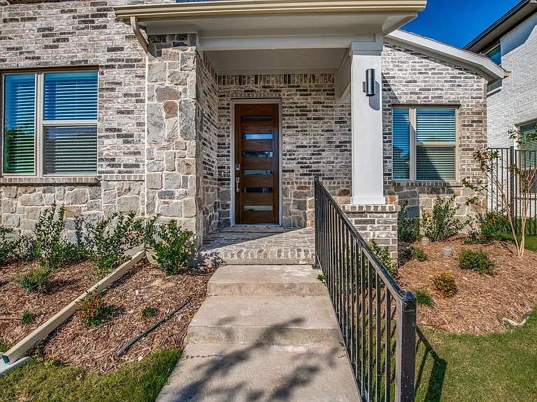 13280 Jonata Street Dr — Photo 2