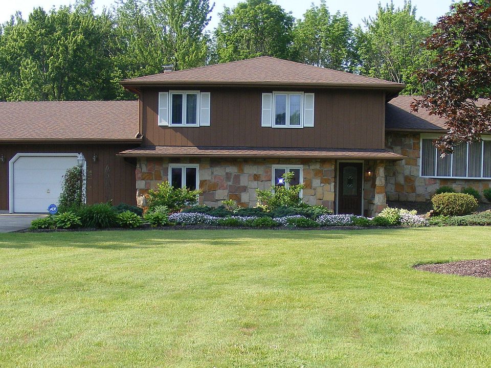 1st image of 42175 Butternut Ridge Rd