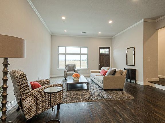 4th image of 7128 Wessex Ct