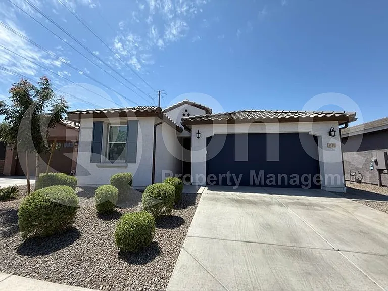 3119 W Via Dona Rd — Photo 1