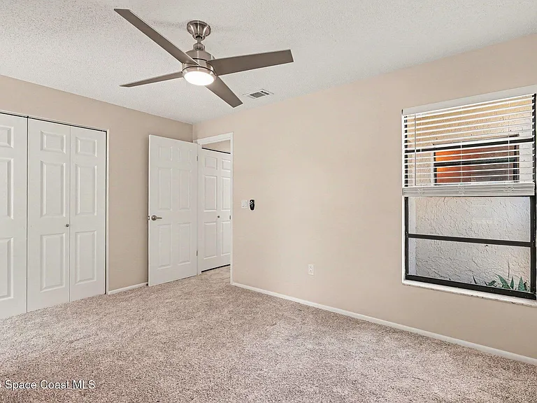3695 Brentwood Ct — Photo 14