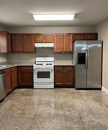 5th image of 709 Transcontinental Dr