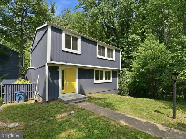 2317 Old Trail Dr, Reston, VA 20191