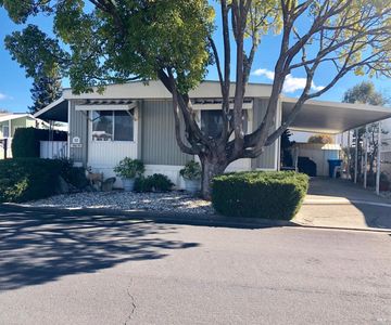 52 Somerset Drive, Santa Rosa, CA, 95401