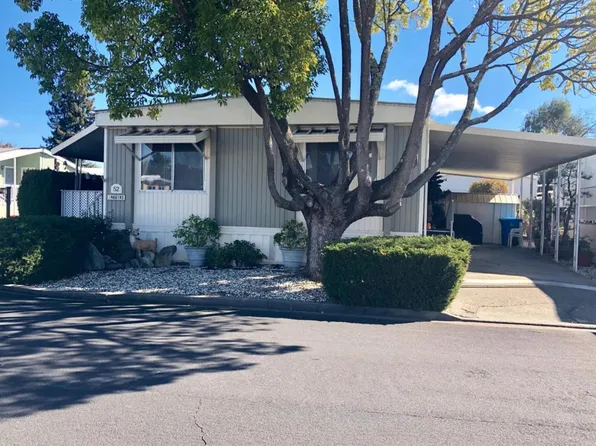 52 Somerset Drive, Santa Rosa, CA 95401