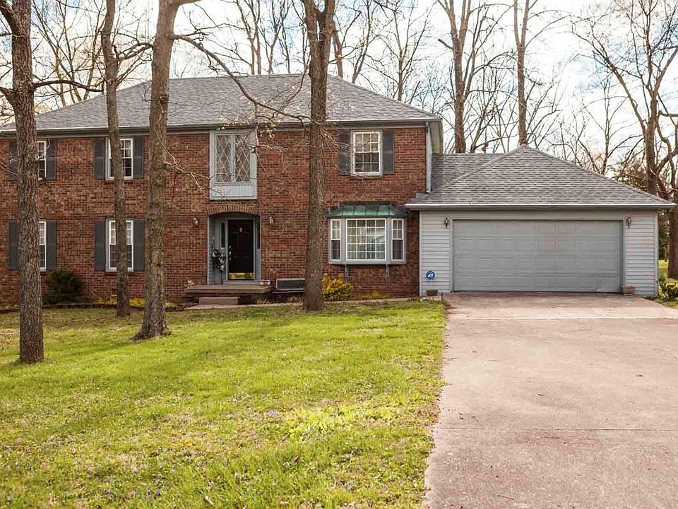 1st image of 157 Carolyn Ln