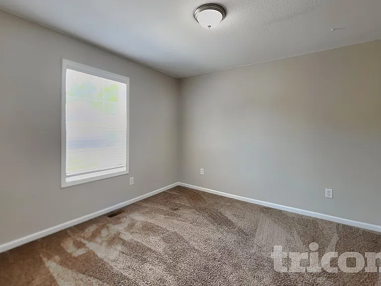 2116 SW Chase Dr — Photo 12