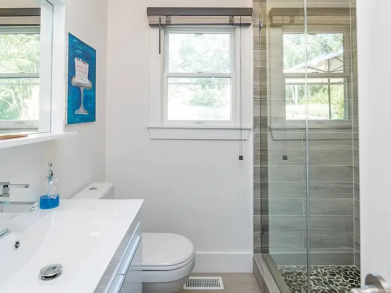 334 Ferry Rd — Photo 23