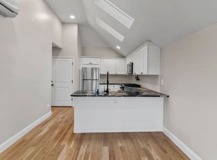 376 Arnolds Neck Dr #3, Warwick, RI 02886