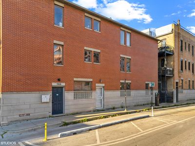 1908 W Augusta Blvd #2, Chicago, IL, 60622