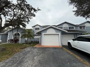 14267 SW 97th Ter, Miami, FL 33186