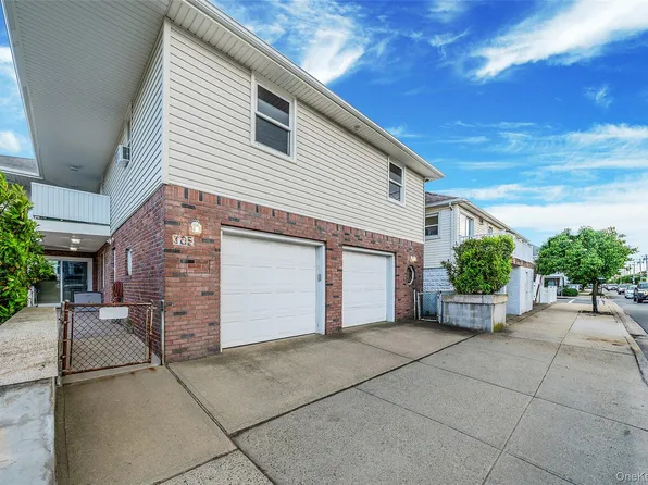 105 Vermont Street, Long Beach, NY 11561
