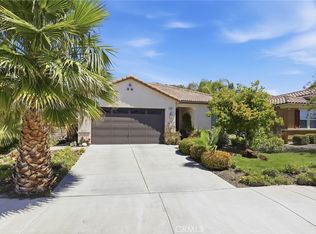 20317 Julia Ln, Saugus, CA 91350