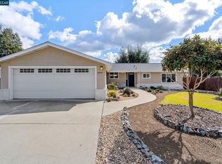 1800 Lambeth Ln, Concord, CA 94518