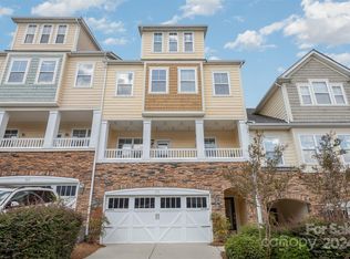 311 Wave Crest Dr, Tega Cay, SC 29708