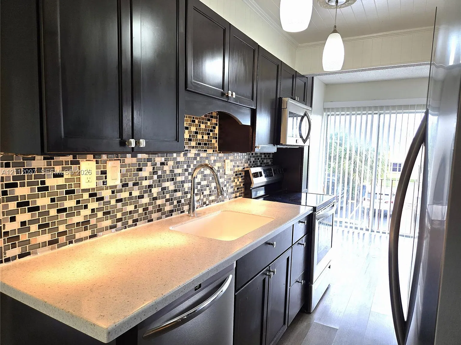 South Winds Condo West — Photo 4