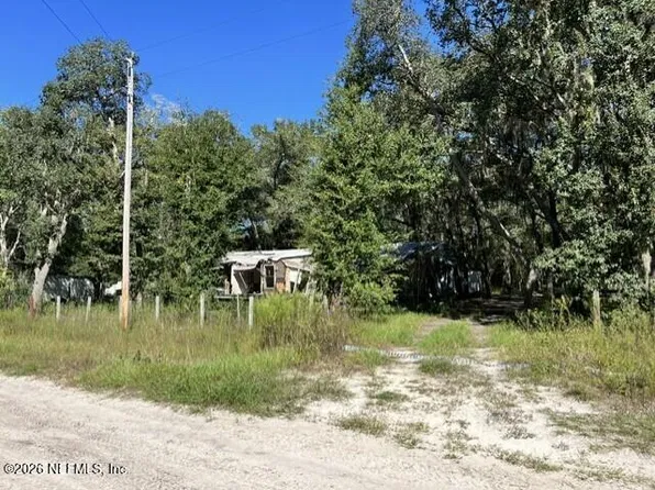 307 N EDGELINE Road, Satsuma, FL 32189