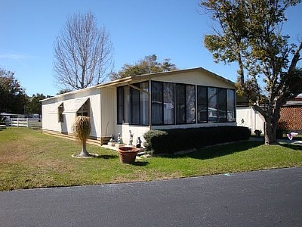 1st image of 788 Orchid Ave