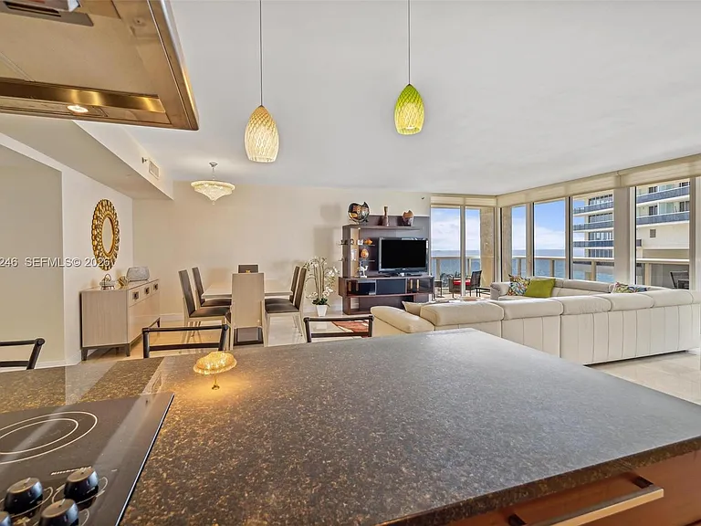 1800 S Ocean Dr #1005 — Photo 8