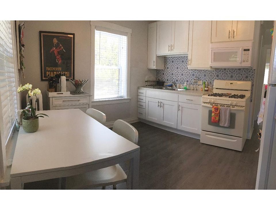1st image of 3501 N Whipple St #1
