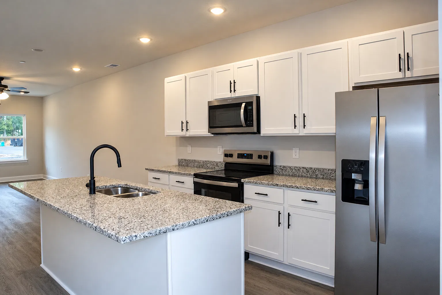 2 bed, 1.5 bath, 1206 sqft, $1,540 — Photo 3