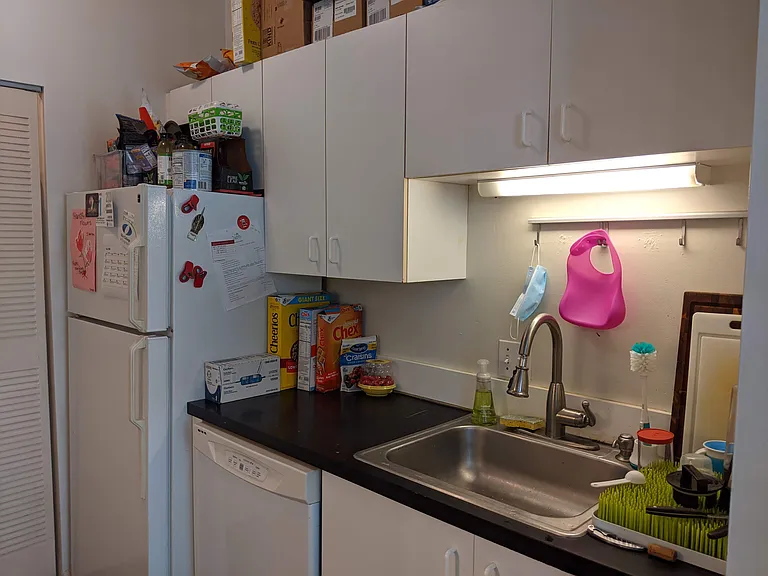 218 Thorndike St #207 — Photo 6
