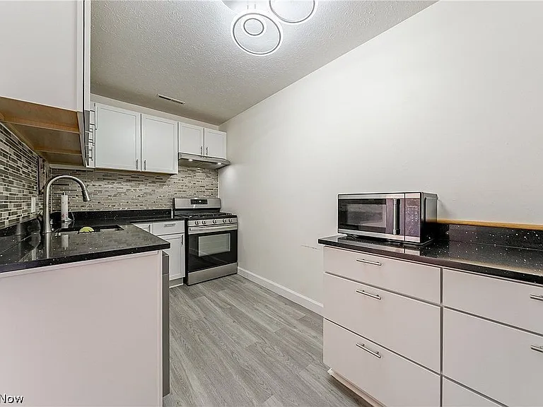 25735 Lorain Rd #513 — Photo 6
