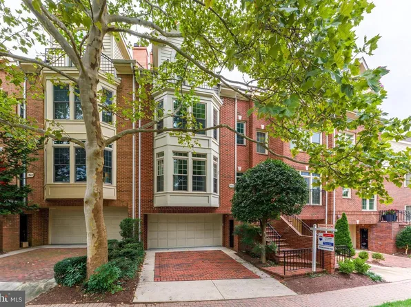 1544 N Colonial Ter, Arlington, VA 22209