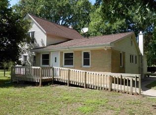 W5492 E Bush Rd, Pardeeville, WI 53954