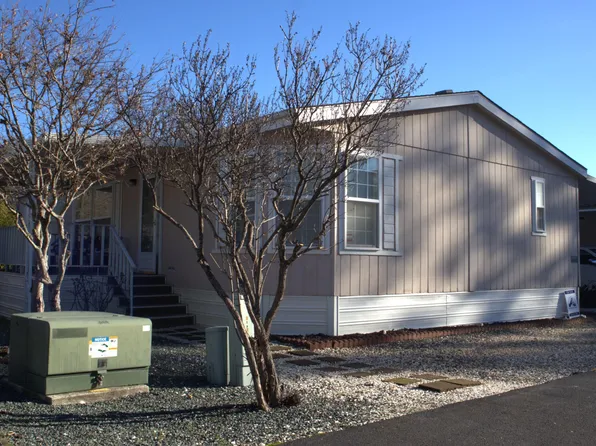 22071 Highway 62 #54, Shady Cove, OR 97539