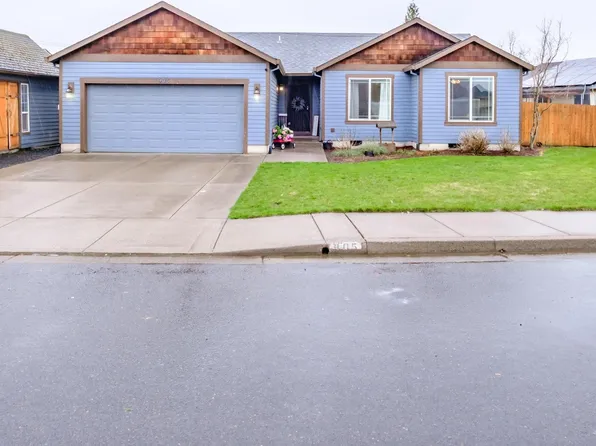 905 Highberger Loop, Aumsville, OR 97325