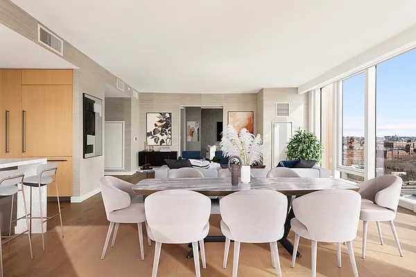 Sold by SERHANT. | media 32