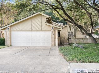 13239 N Hunters Cir, San Antonio, TX 78230