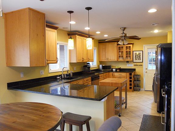 4th image of 491 W Creekwood Dr
